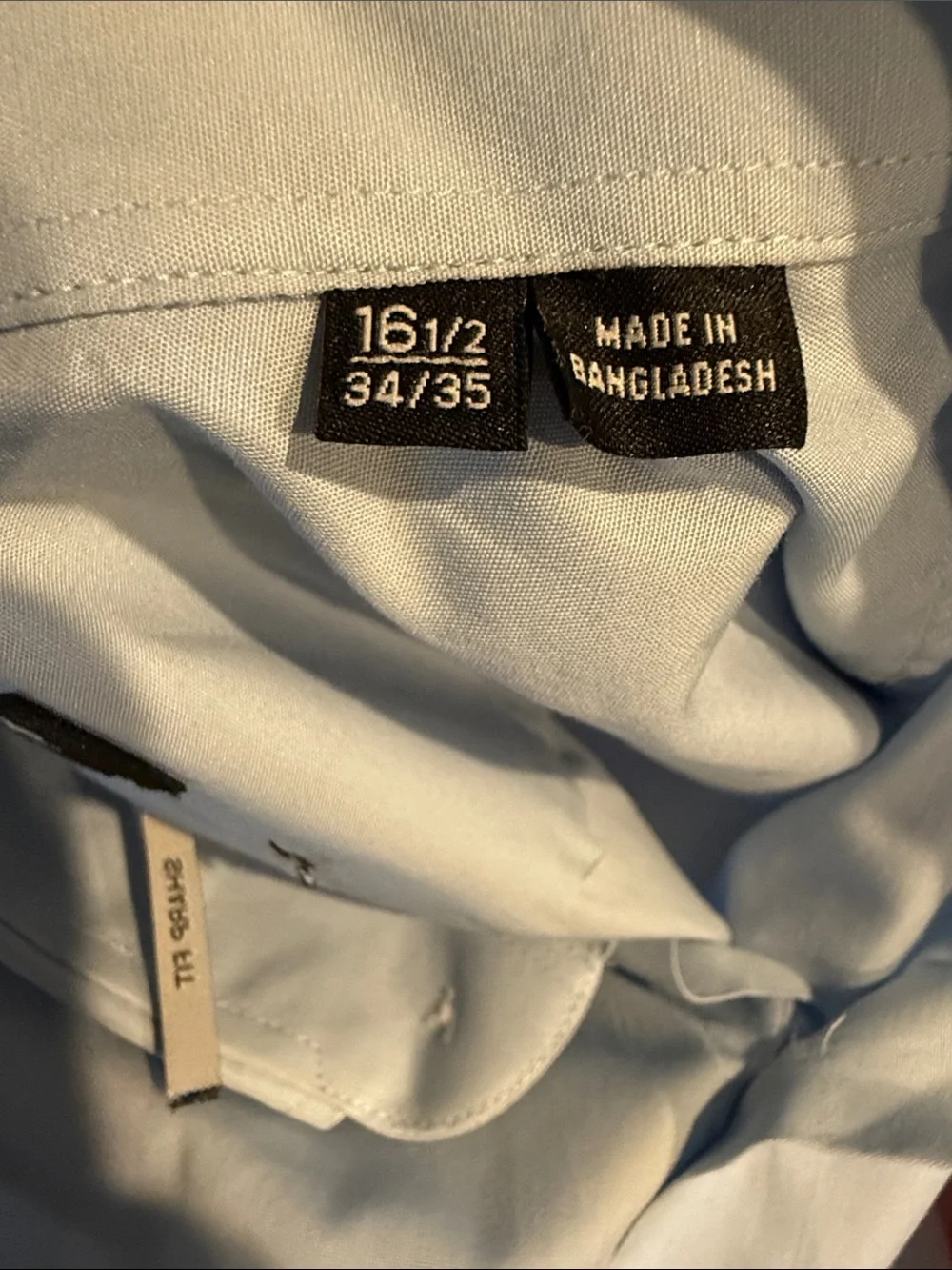 Hugo Boss Men's Light Blue Button-Up Dress Shirt. 16 1/2 neck. Sleeves 34/35 - Picture 7 of 7